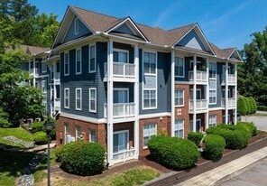 Lenox at Patterson Place in Durham, NC - Building Photo