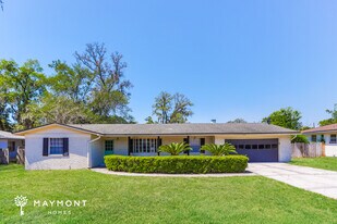 2742 Holly Ridge Dr in Orange Park, FL - Building Photo