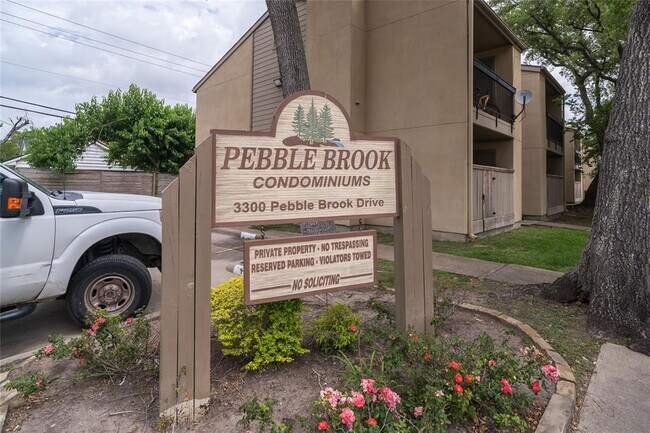2200 Pebblebrook Dr in Seabrook, TX - Building Photo - Building Photo