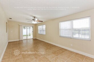 10320 NW 18th Pl in Pembroke Pines, FL - Building Photo - Building Photo