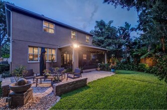 7107 S Sparkman St in Tampa, FL - Building Photo - Building Photo