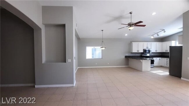 property at 525 Sun Mountain Ave