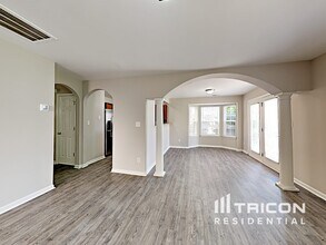 12737 Alvin Woods Dr in Charlotte, NC - Building Photo - Building Photo