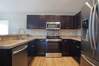 661 Persian Dr in Haines City, FL - Building Photo - Building Photo