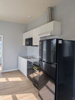 85 N High St, Unit A-3 in Harrisonburg, VA - Building Photo