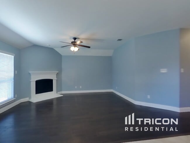 2525 Sabine Cir in Royse City, TX - Foto de edificio - Building Photo