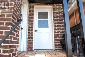 365 Silverthorn Ave in Toronto, ON - Building Photo - Building Photo