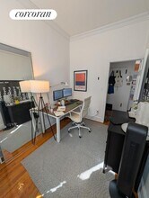 105 Christopher St in New York, NY - Building Photo - Building Photo