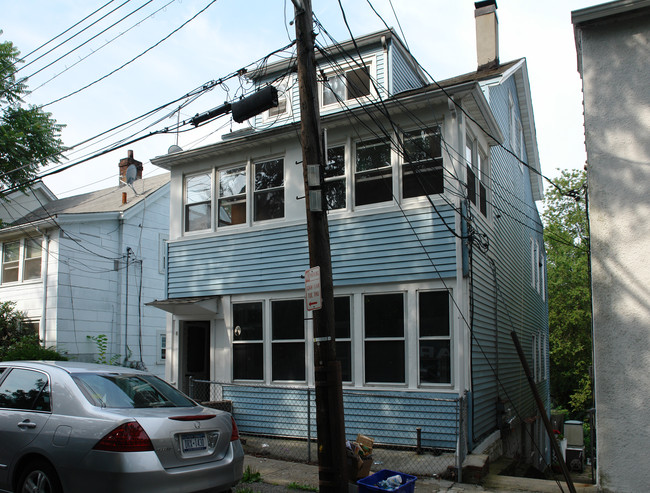 11 Pleasant St in Tarrytown, NY - Foto de edificio - Building Photo