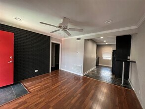 1501 Hyde Park Blvd in Houston, TX - Building Photo - Building Photo