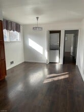 31 Kingston Rd in Parsippany Troy Hills, NJ - Building Photo - Building Photo