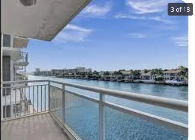 1600 S Ocean Dr, Unit 1bedd2bath-intracoastal in Hollywood, FL - Building Photo - Building Photo