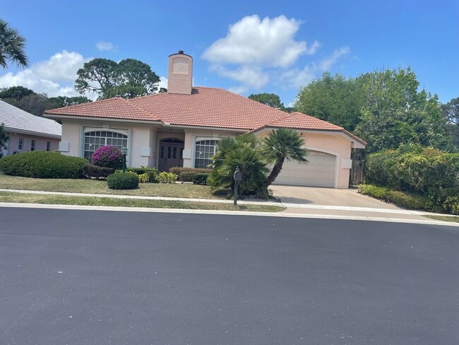 13471 Miles Standish Port in West Palm Beach, FL - Building Photo - Building Photo