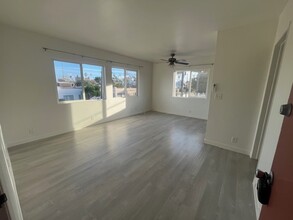 2106 Pisani Pl, Unit 5 in Venice, CA - Foto de edificio - Building Photo