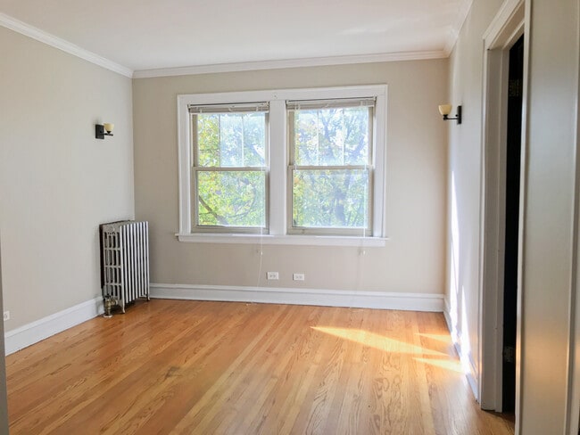 property at 1931 Grove