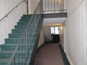 208 Alabama St in Saint Croix Falls, WI - Building Photo - Building Photo