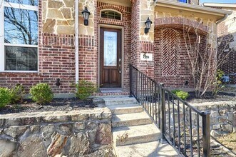 7119 Isle Royale Ln in Irving, TX - Building Photo - Building Photo