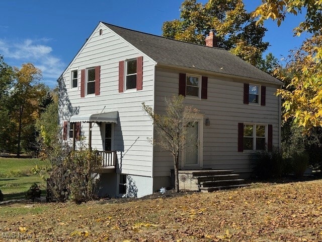 property at 2590 River Rd