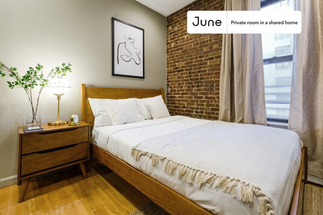 Room in Shared 4 bed/4 bath home in New York, NY - Foto de edificio