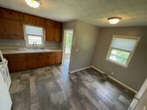 914 Luttrell St in Oxford, AL - Building Photo - Building Photo