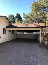 600 W Cheyenne Rd in Colorado Springs, CO - Building Photo - Building Photo