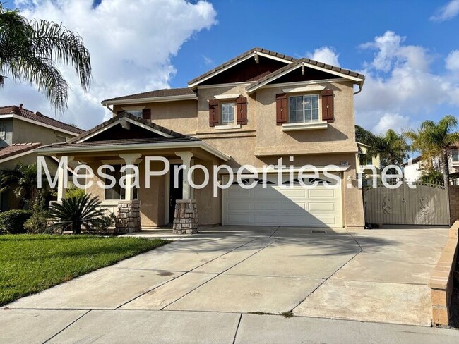 7472 Morning Crest Pl in Rancho Cucamonga, CA - Foto de edificio - Building Photo