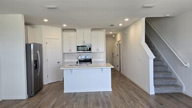 16399 Happy Eagle Dr in Clermont, FL - Building Photo - Building Photo