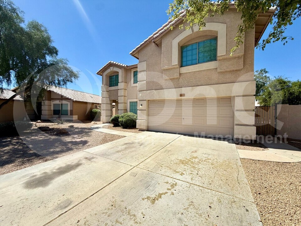 8812 N 67th Dr in Peoria, AZ - Building Photo