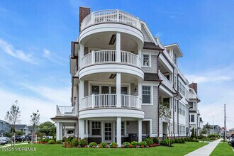 102 2nd Ave in Belmar, NJ - Building Photo - Building Photo