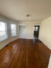 1024-1026-1026 Noble Ave in Bridgeport, CT - Building Photo - Building Photo