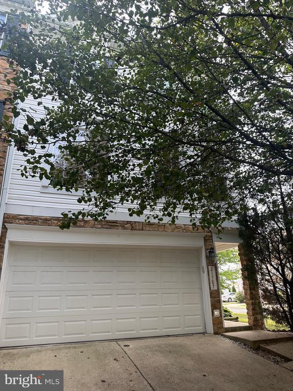 21787 Oakville Terrace in Ashburn, VA - Building Photo - Building Photo