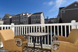 45740 Winding Branch Terrace in Sterling, VA - Building Photo - Building Photo