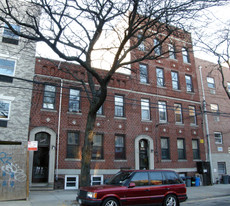 2458 Hoffman St Apartments