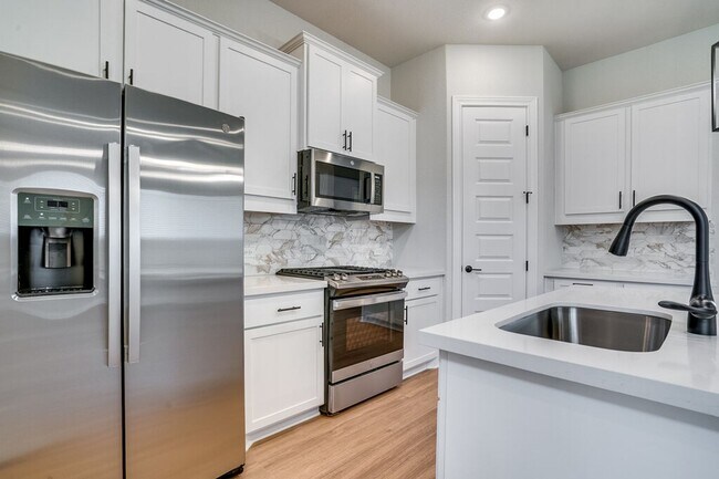 4817 Seadrift Dr in Austin, TX - Building Photo - Building Photo