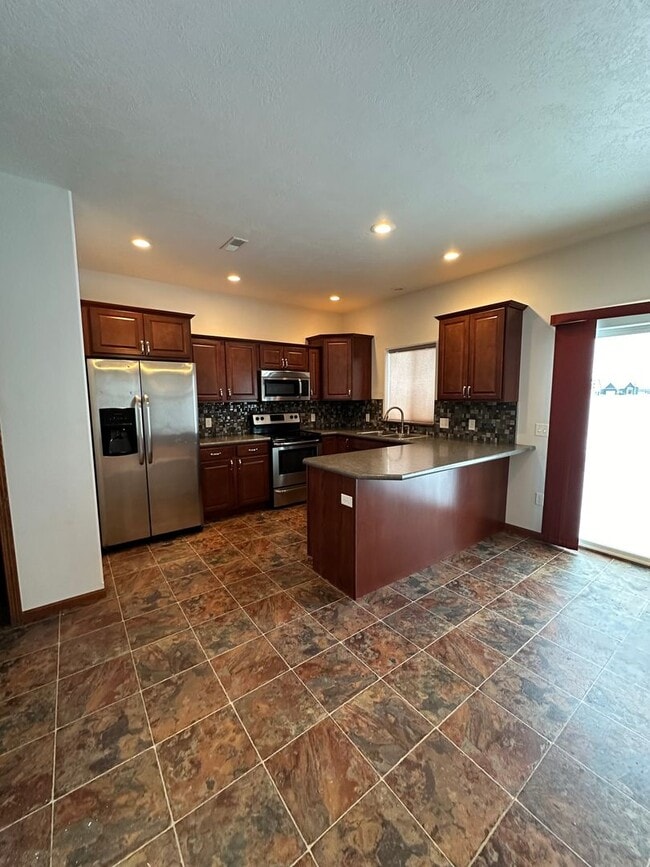 property at 1524 35th Ave SE