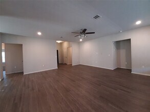 221 Stalwart Hl Trl in Magnolia, TX - Building Photo - Building Photo