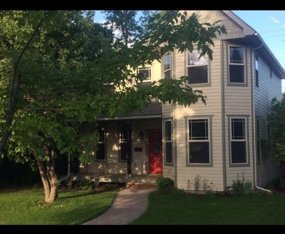 property at 608 7th Ave W