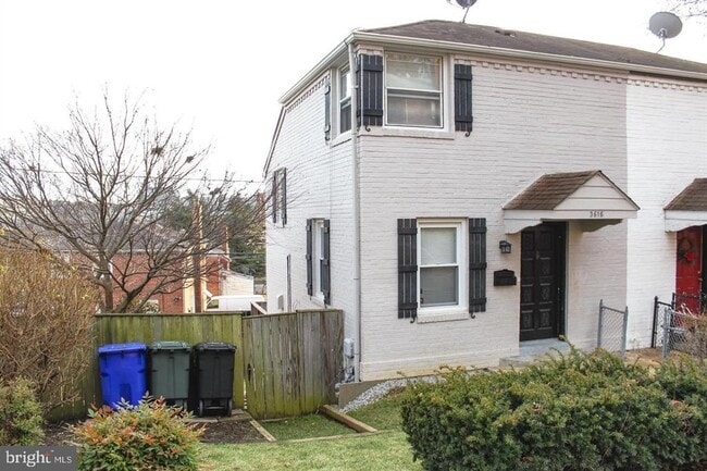 property at 3616 Kemper Rd