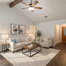 7236 Timberidge Dr in North Richland Hills, TX - Foto de edificio - Building Photo