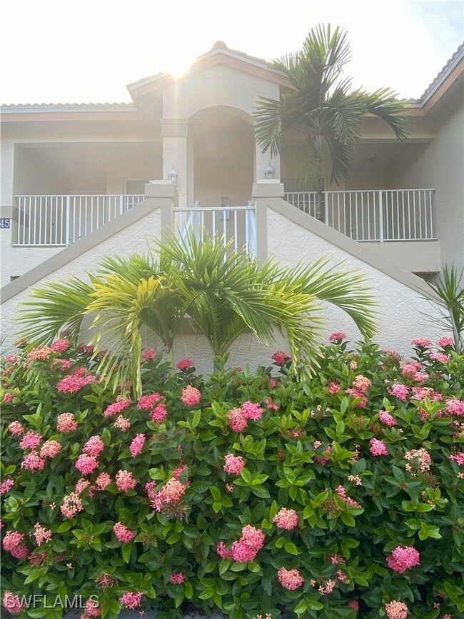 property at 6645 Huntington Lakes Cir