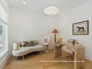 14 White Barns Ln in Norwalk, CT - Building Photo - Building Photo