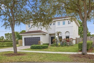 12920 SW 143rd Terrace in Miami, FL - Building Photo - Building Photo
