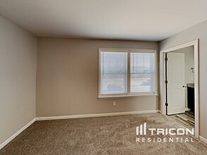 149 Hidden Lakes Rd in Statesville, NC - Building Photo - Building Photo