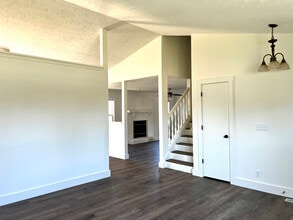 122 Detchon Ct in Lafayette, IN - Foto de edificio - Building Photo