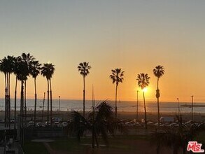 6824 Esplanade St in Los Angeles, CA - Building Photo - Building Photo