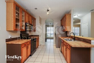 513 Branch Ln in Midlothian, TX - Foto de edificio - Building Photo