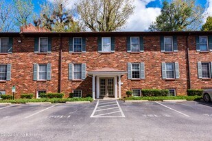 751 N Hite Ave in Louisville, KY - Building Photo