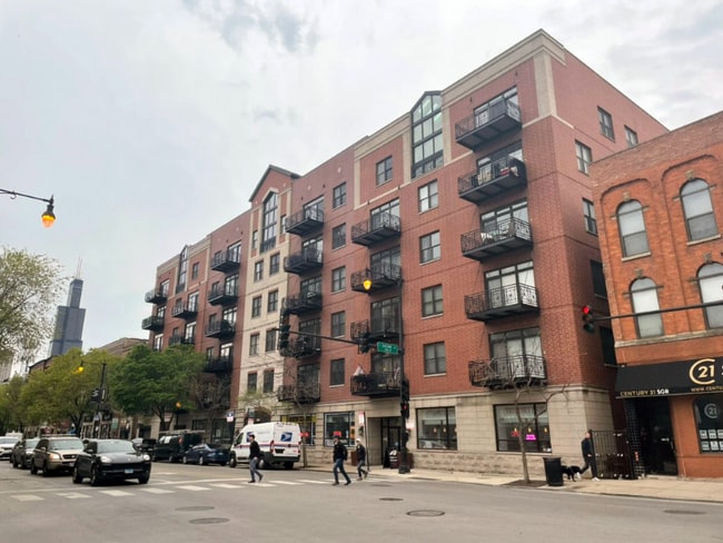 property at 1155 W Madison St