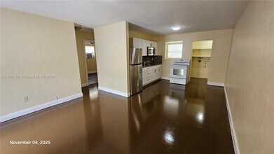 1840 Fern Rd in Plantation, FL - Building Photo - Building Photo