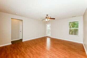 5544 Wild Horse Dr in Indianapolis, IN - Building Photo - Building Photo